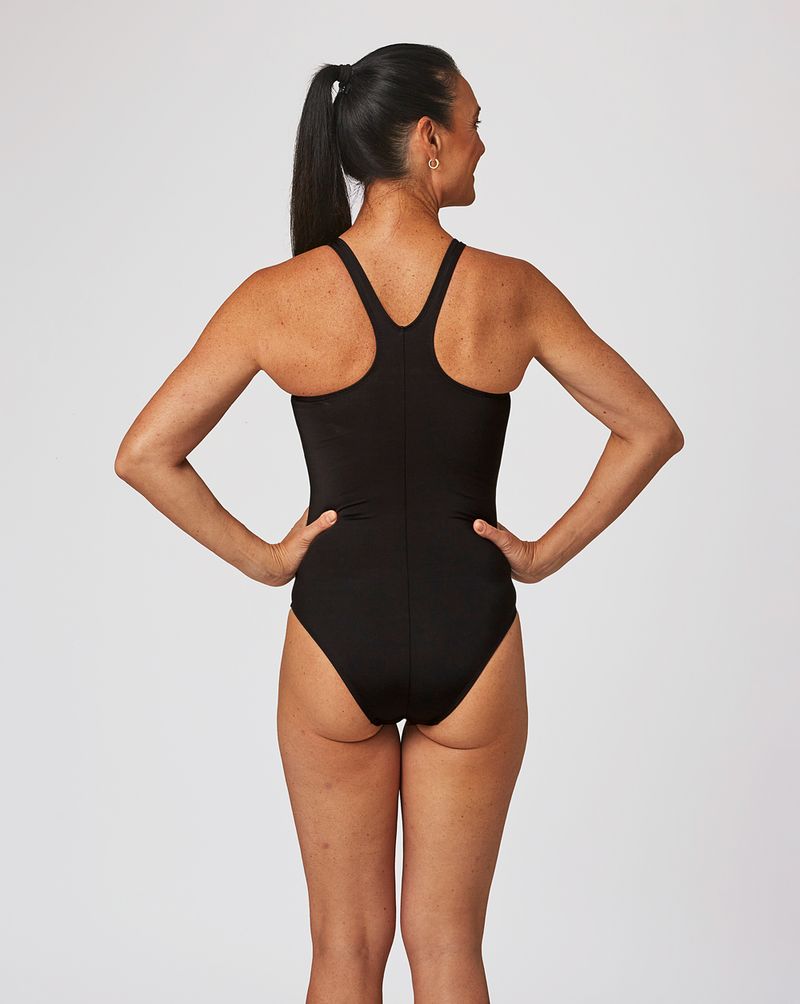MCLAS01-0001_3