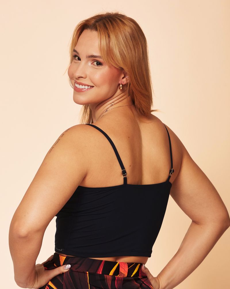 BLCROP01-0001_2.jpg