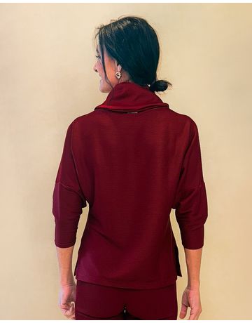 Blusa Manga 3/4 e gola boba canelada - Império